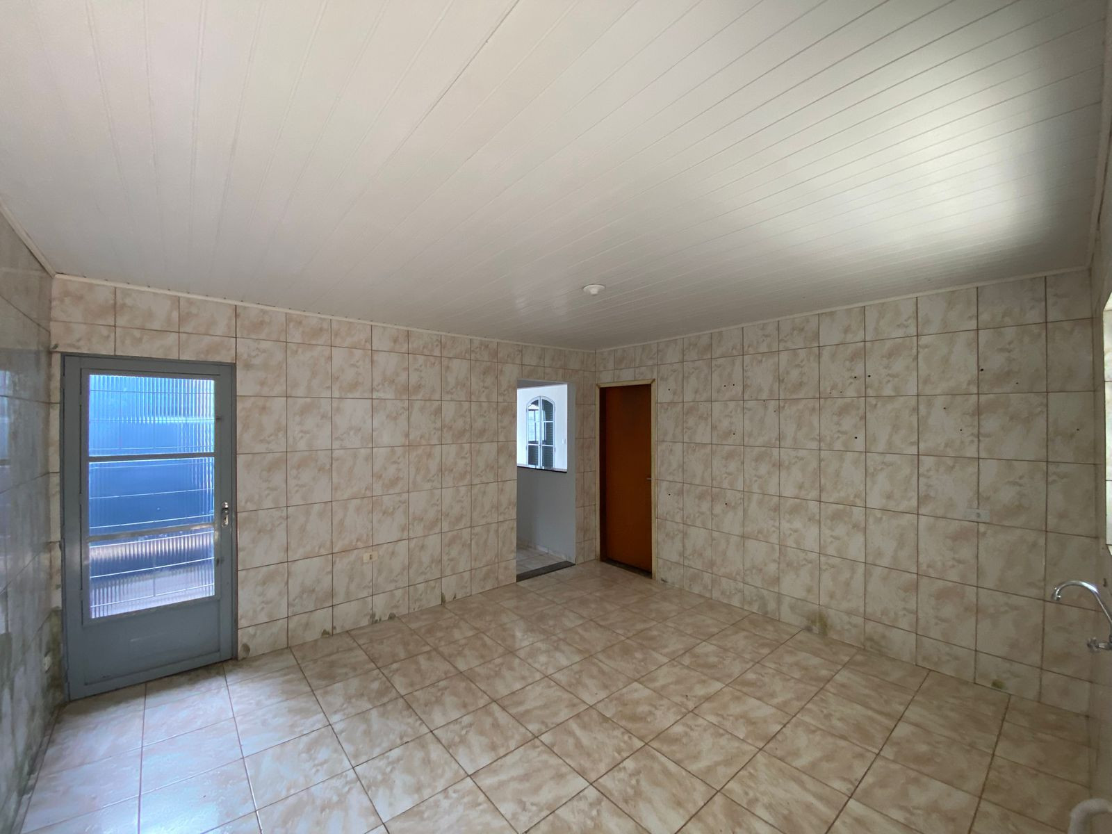 Casa com 3 dormitórios à venda por R$ 330.000,00 - Maria Cecilia Serrano - Londrina/PR