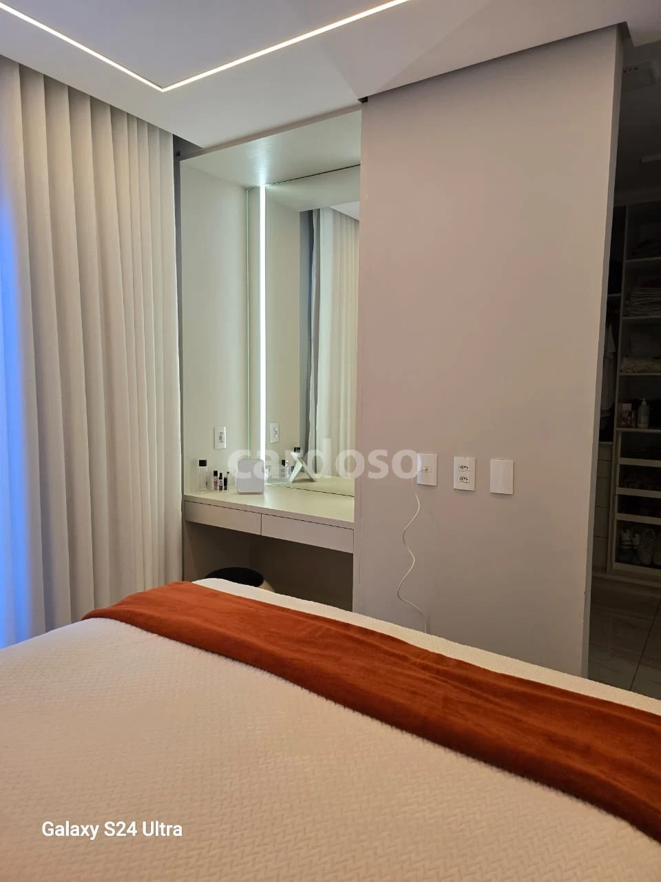 CASA MOBILIADA COM SUÍTE À VENDA POR R$ 575.000,00 | BAIRRO CASAGRANDE | IBIPORÃ/PR