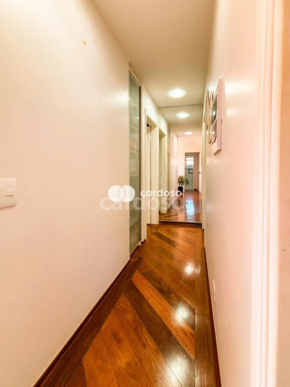 Imagens do imóveis Casa com 4 suítes à venda no Aspen Park por R$ 2.650.000,00 – Jardim Aeroporto – Londrina/PR