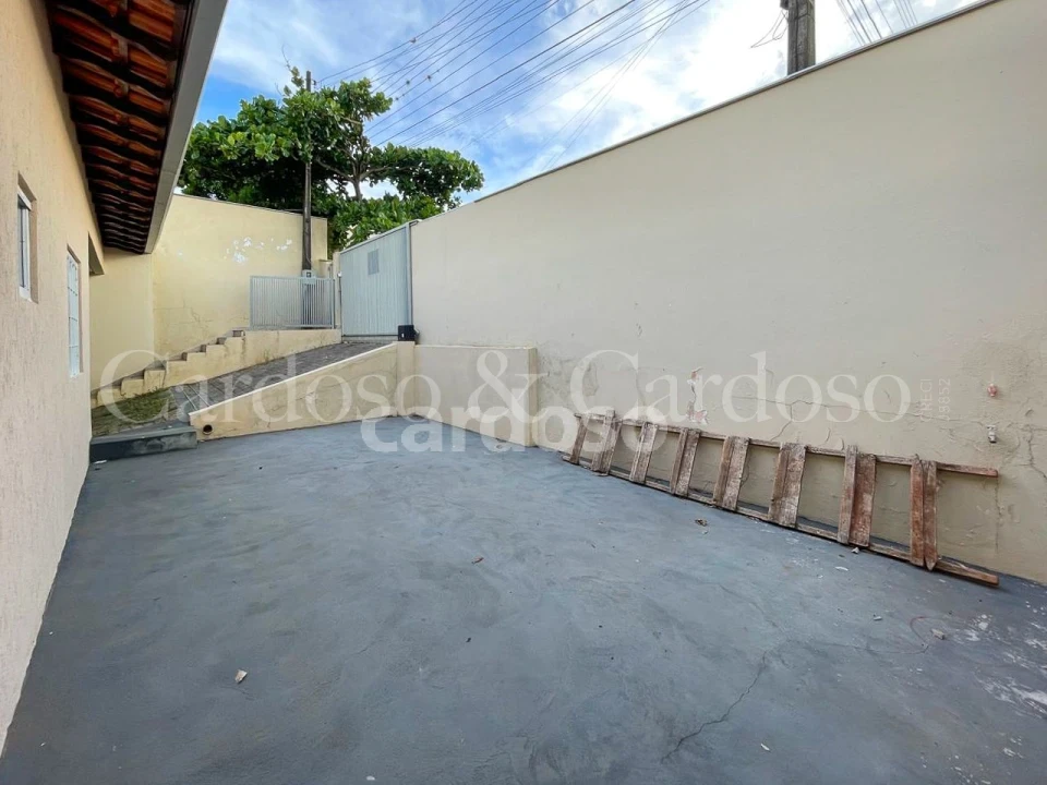 CASA COM SUÍTE À VENDA POR R$ 400.000,00 | JARDIM BRASÍLIA | IBIPORÃ/PR