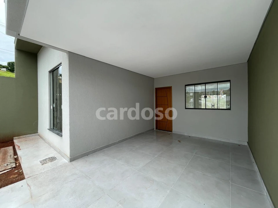 CASA À VENDA EM IBIPORÃ COM 2 QUARTOS POR 365.000,00