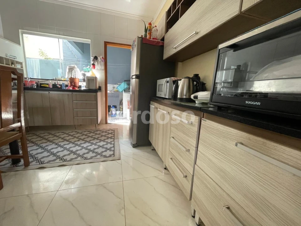 Imagens do imóveis VENDO – TROCO - CASA NO JD CINQUENTENARIO – IBIPORÃ – R$ 410.000,00