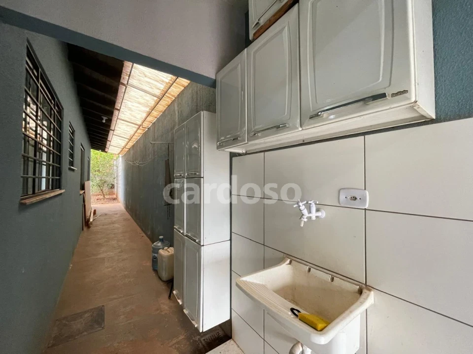Imagens do imóveis Casa Para Locação por R$ 1.100,00 – Canesso – Ibiporã/PR