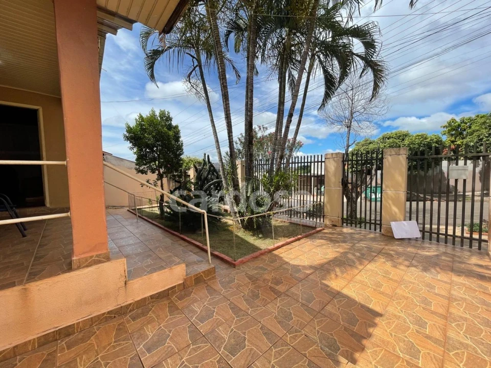 Imagens do imóveis IMÓVEL À VENDA EM IBIPORÃ – AO LADO DO NOVO SHOPPING