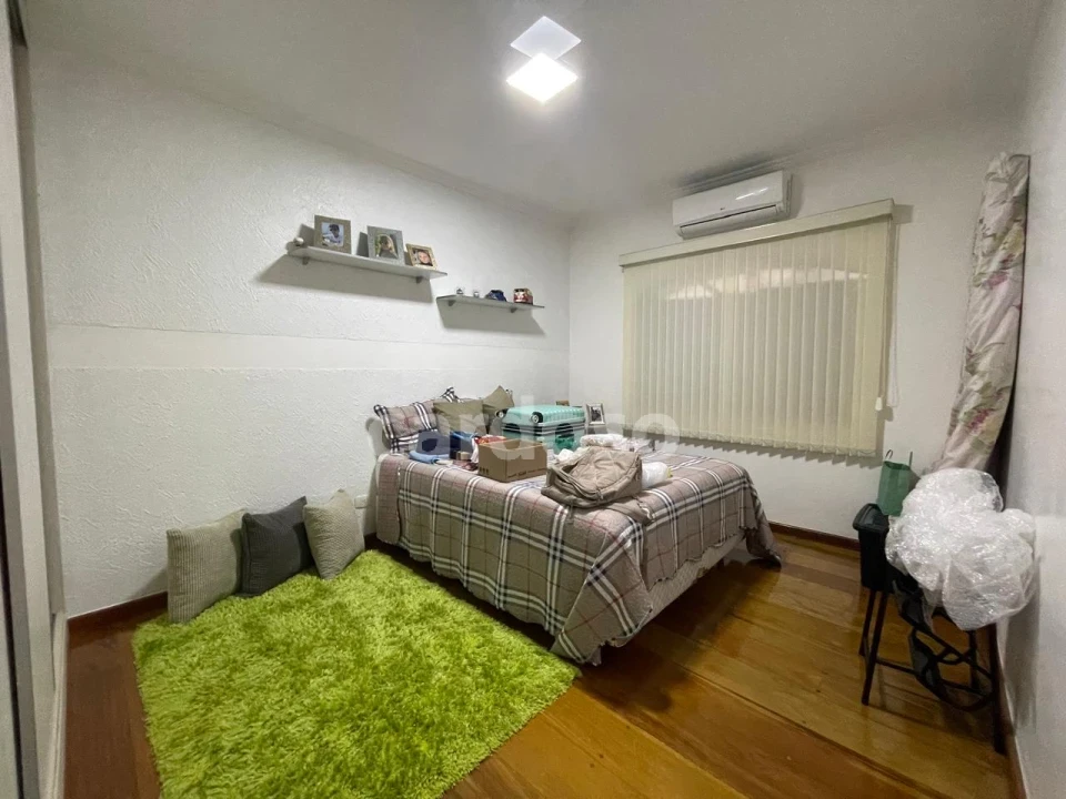 CASA DE ALTO PADRÃO À VENDA NO BAIRRO MONTE VERDE EM IBIPORÃ