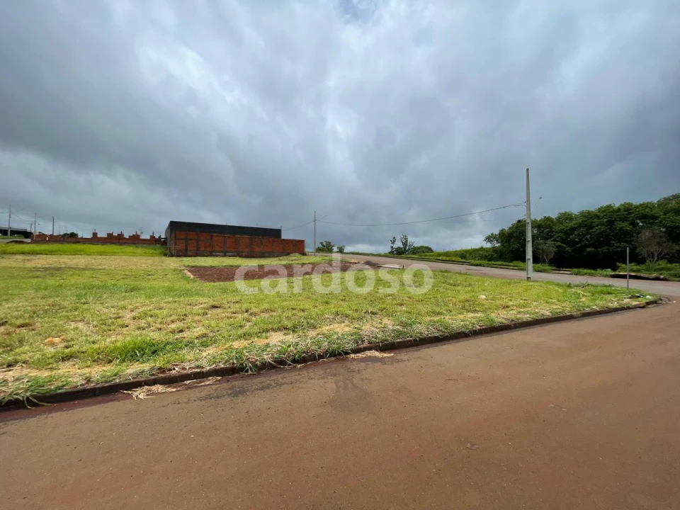 Imagens do imóveis TERRENO À VENDA COM 352,50 M² – RESIDENCIAL BIGATTI | IBIPORÃ