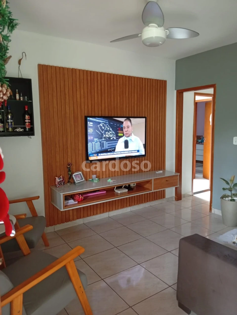 Casa à venda com 2 quartos e edícula – Jardim Canaã