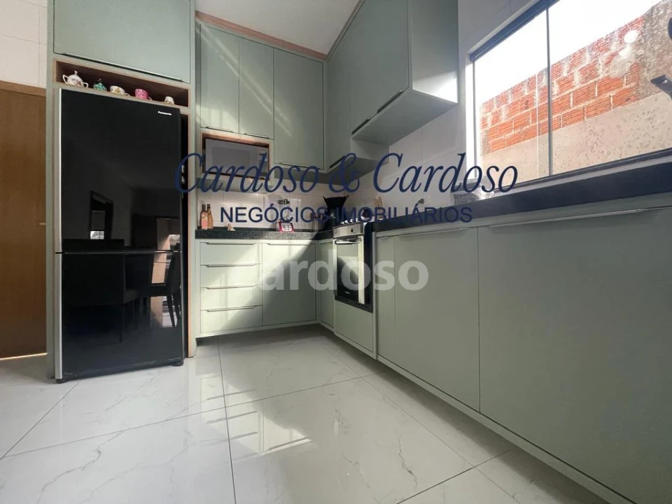 CASA COM SUÍTE À VENDA POR R$ 450.000,00 | IBI ARAM | IBIPORÃ/PR