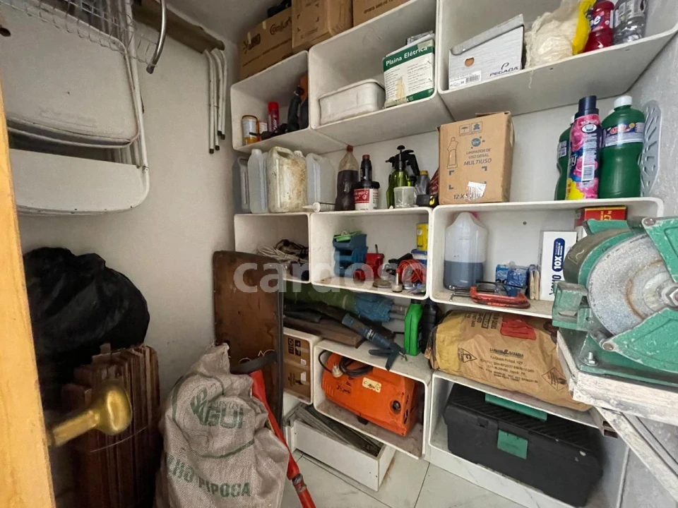 VENDE-SE CASA COM 3 QUARTOS (1 SUÍTE) – VILA ROMANA | IBIPORÃ/PR