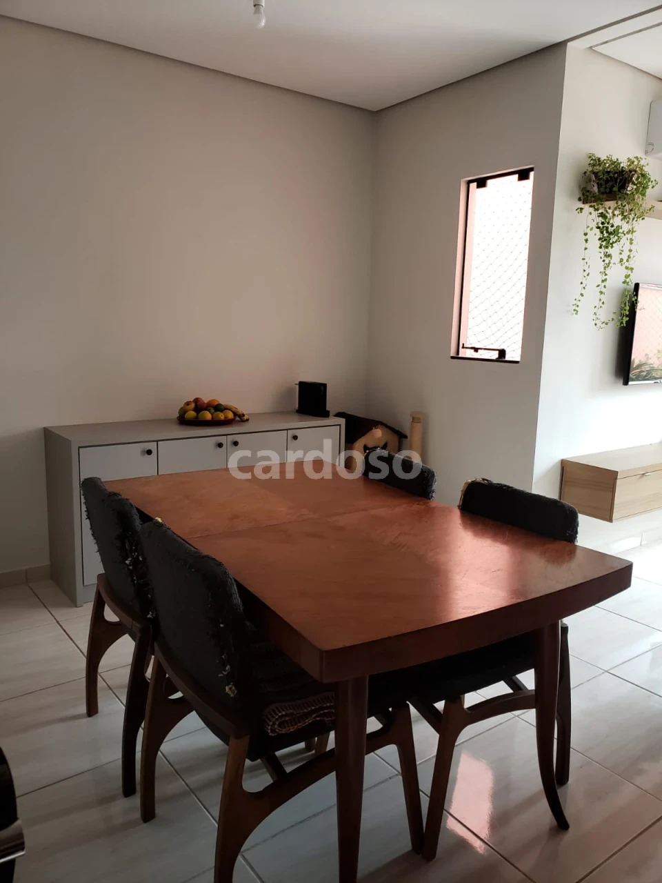 Casa à Venda com 3 quartos – Jardim Tóquio | Londrina – PR