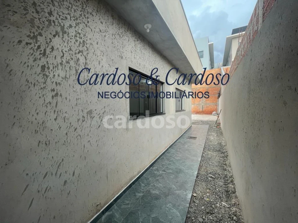 CASA COM SUÍTE À VENDA POR R$ 450.000,00 | IBI ARAM | IBIPORÃ/PR