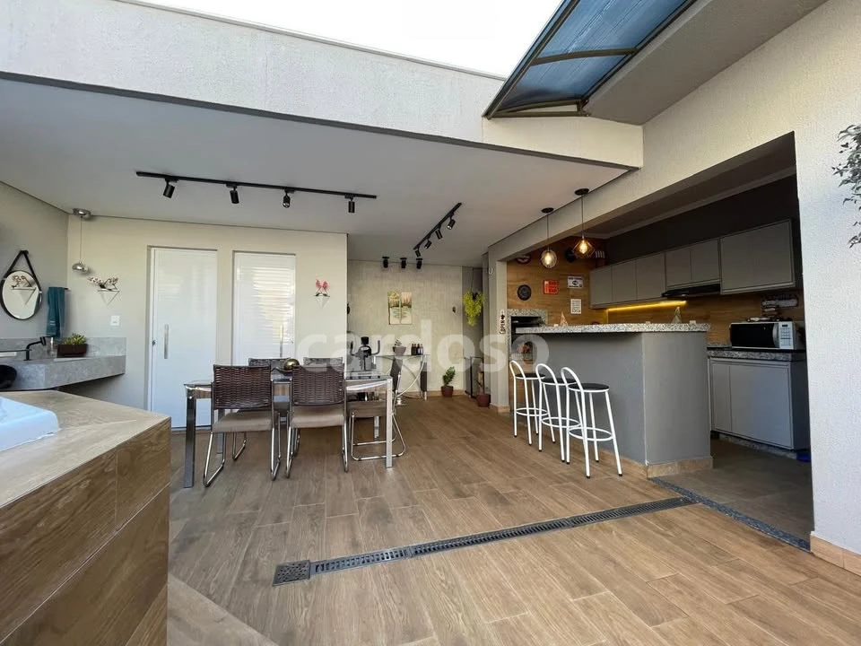 Casa com suíte à venda por R$ 775.000,00 - Recanto Coari - Ibiporã/PR