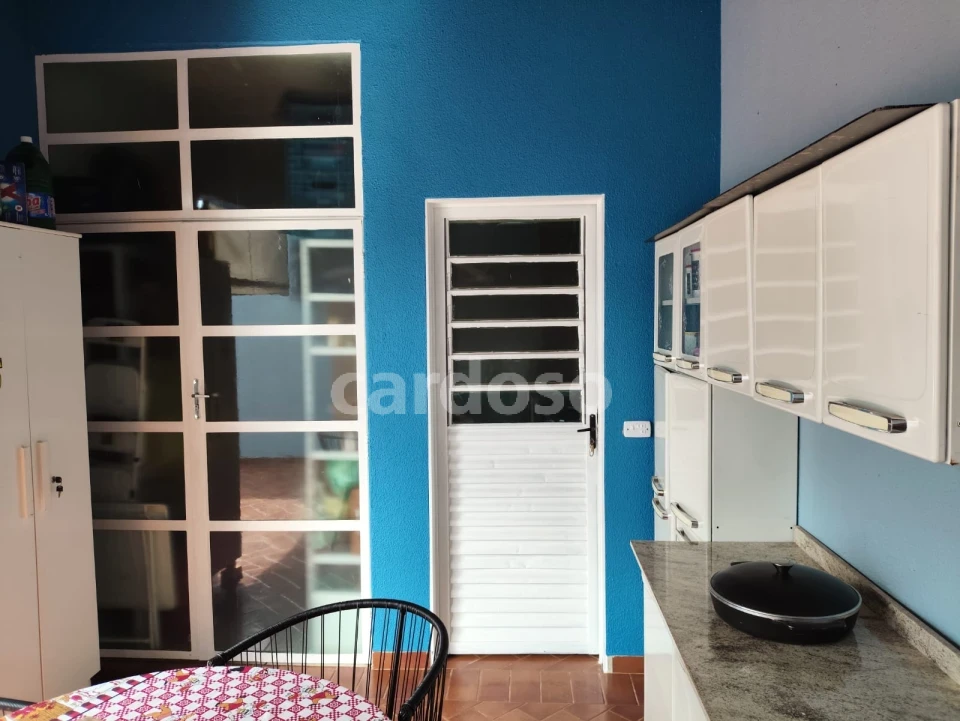 CASA COM 2 QUARTOS À VENDA – SEMPREBOM – IBIPORÃ/PR