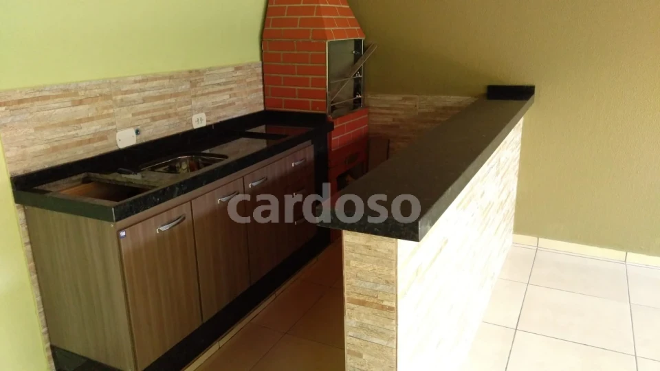 Casa à venda com 2 quartos e edícula – Jardim Canaã