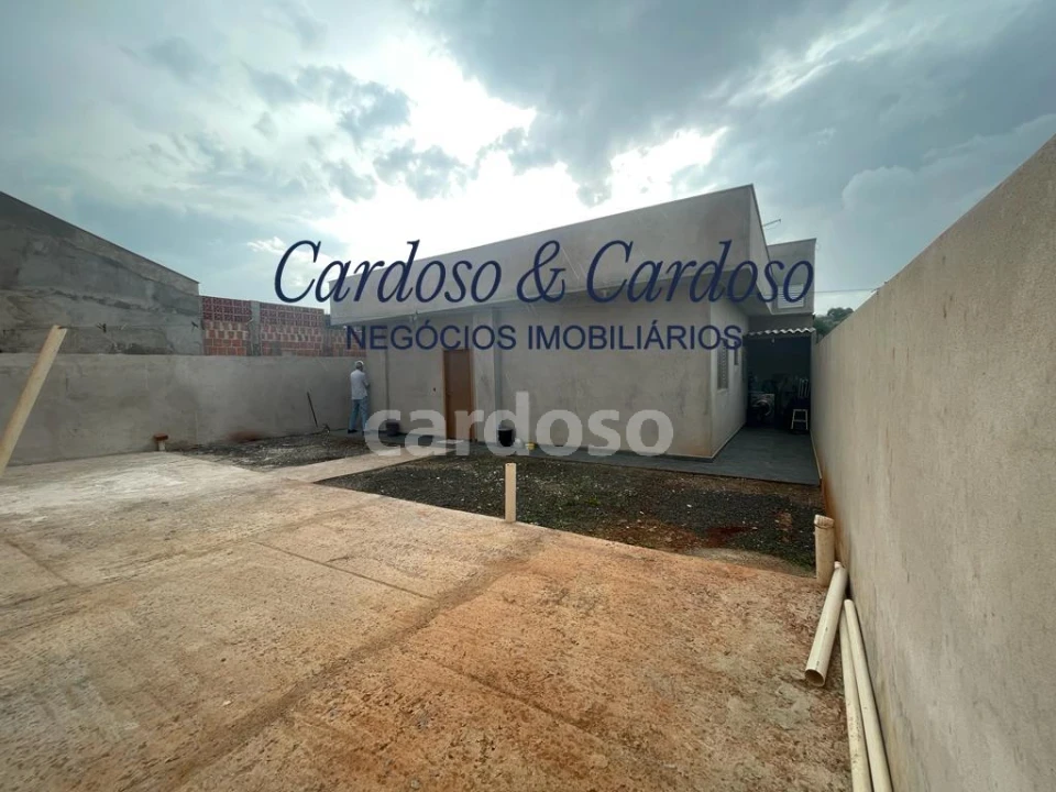 CASA COM SUÍTE À VENDA POR R$ 450.000,00 | IBI ARAM | IBIPORÃ/PR