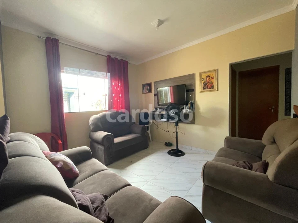 Imagens do imóveis VENDO – TROCO - CASA NO JD CINQUENTENARIO – IBIPORÃ – R$ 410.000,00