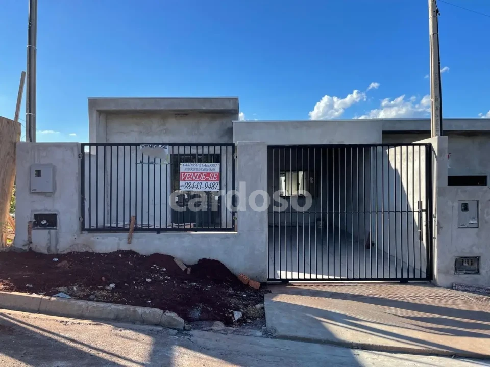 CASA À VENDA EM IBIPORÃ COM 2 QUARTOS POR 360.000,00