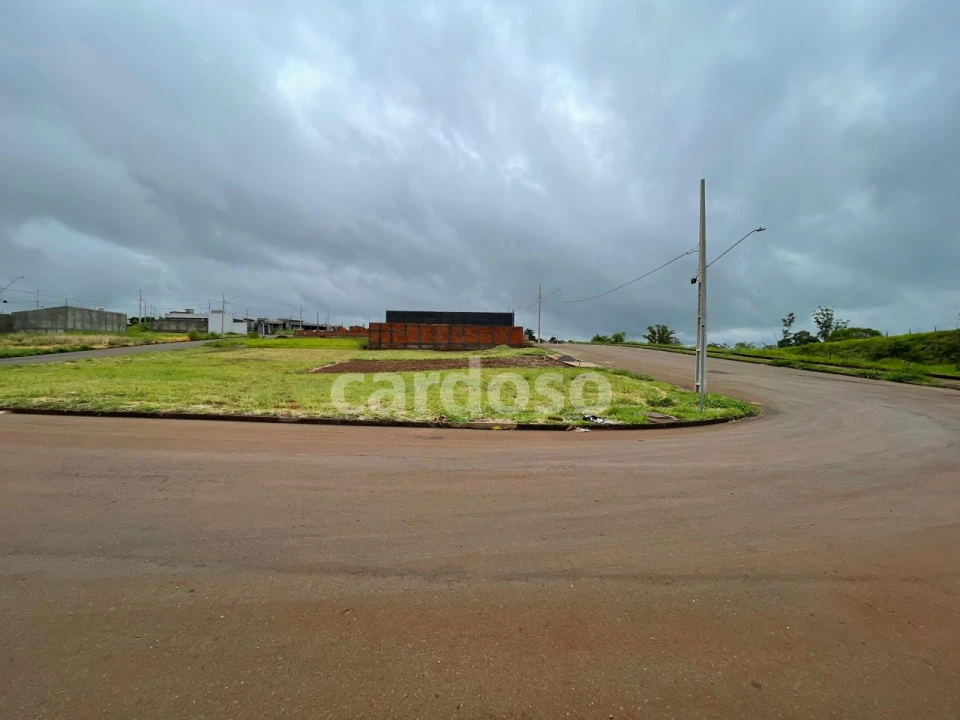 Imagens do imóveis TERRENO À VENDA COM 352,50 M² – RESIDENCIAL BIGATTI | IBIPORÃ