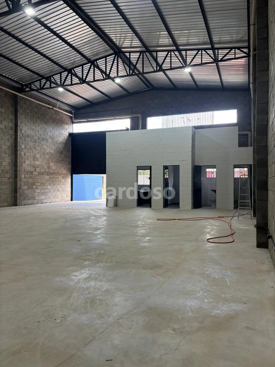 Imagens do imóveis EXCELENTE OPORTUNIDADE COMERCIAL EM IBIPORÃ!