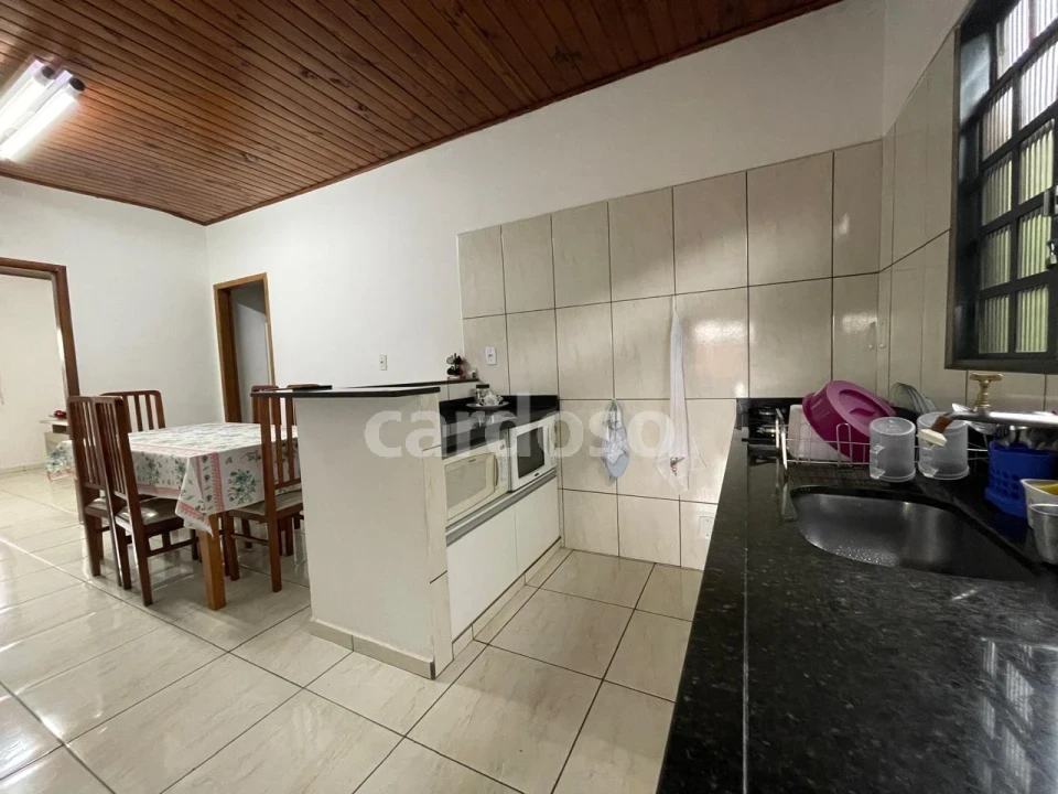 Imagens do imóveis CASA Á VENDA EM IBIPORÃ