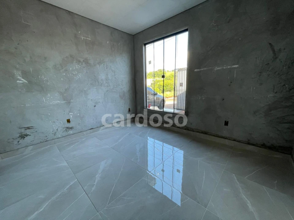 CASA À VENDA EM IBIPORÃ COM 2 QUARTOS POR 360.000,00