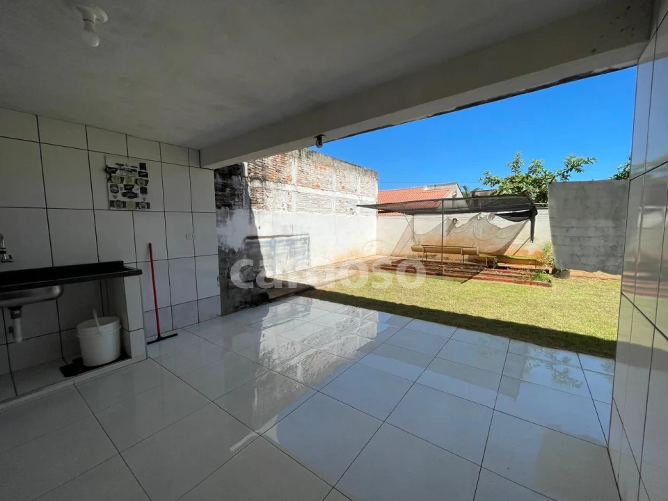 VENDE-SE CASA COM 3 QUARTOS (1 SUÍTE) – VILA ROMANA | IBIPORÃ/PR