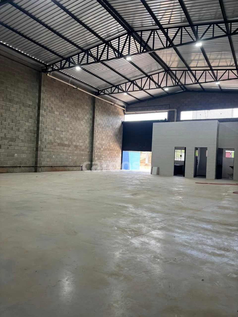 Imagens do imóveis EXCELENTE OPORTUNIDADE COMERCIAL EM IBIPORÃ!