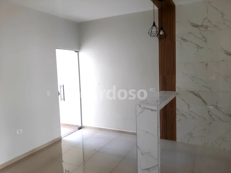CASA COM 1 SUÍTE E 1 QUARTO PARA LOCAÇÃO - BELTRÃO - IBIPORÃ/PR