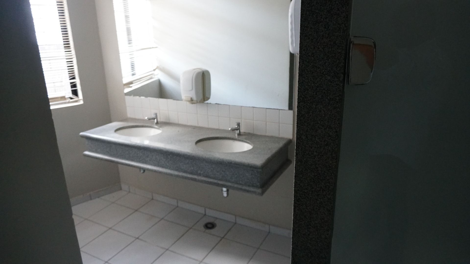 Imagens do imóveis Comercial Jardim Higienópolis
