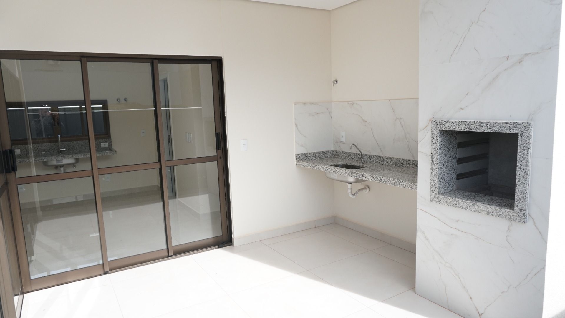 Imagens do imóveis Casa Parque Taua