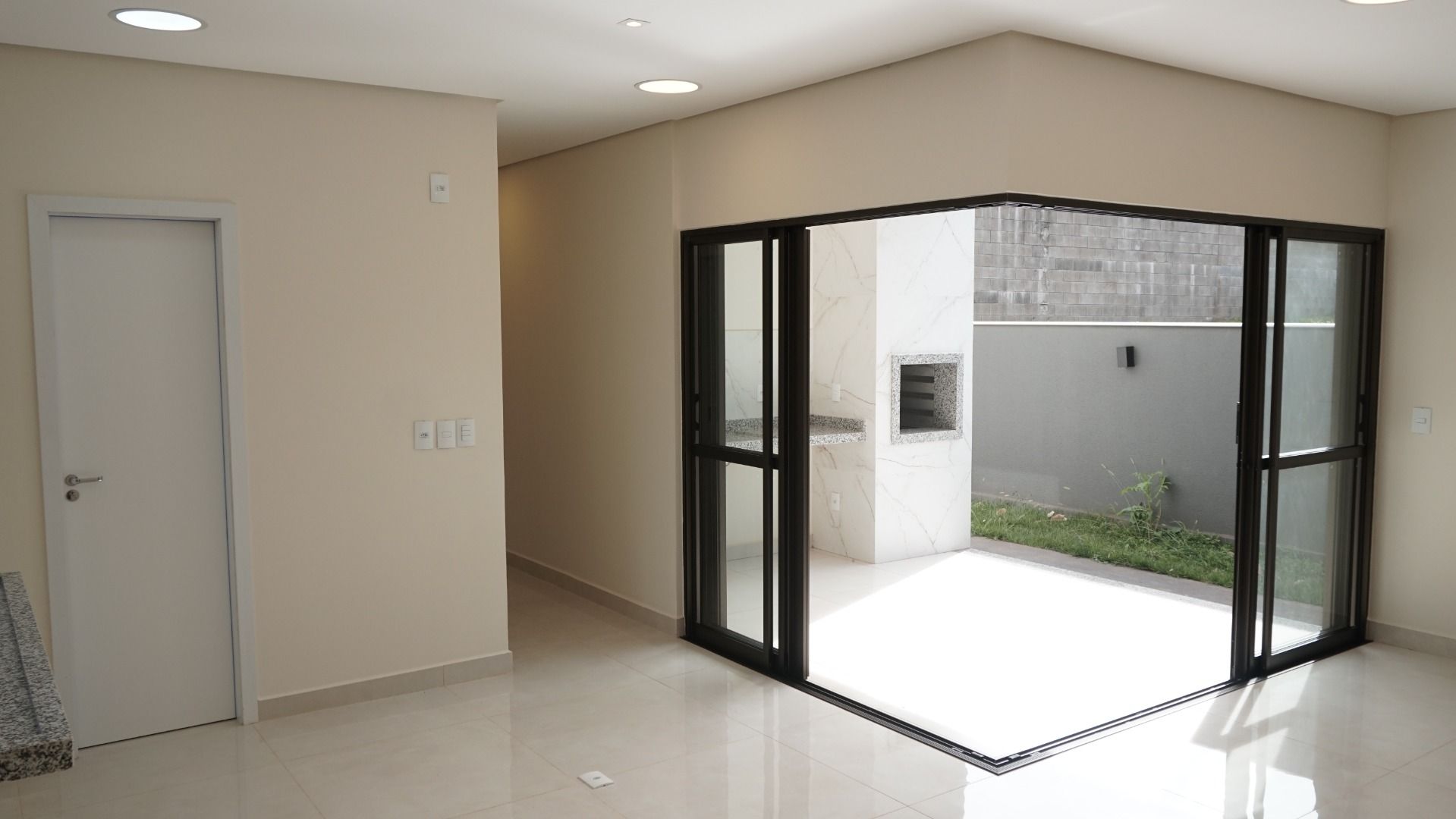 Imagens do imóveis Casa Parque Taua