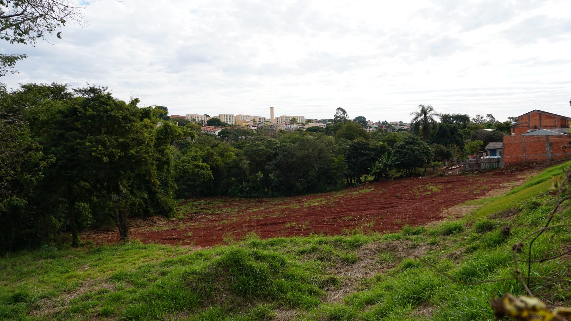 Imagens do imóveis Terreno Bandeirantes
