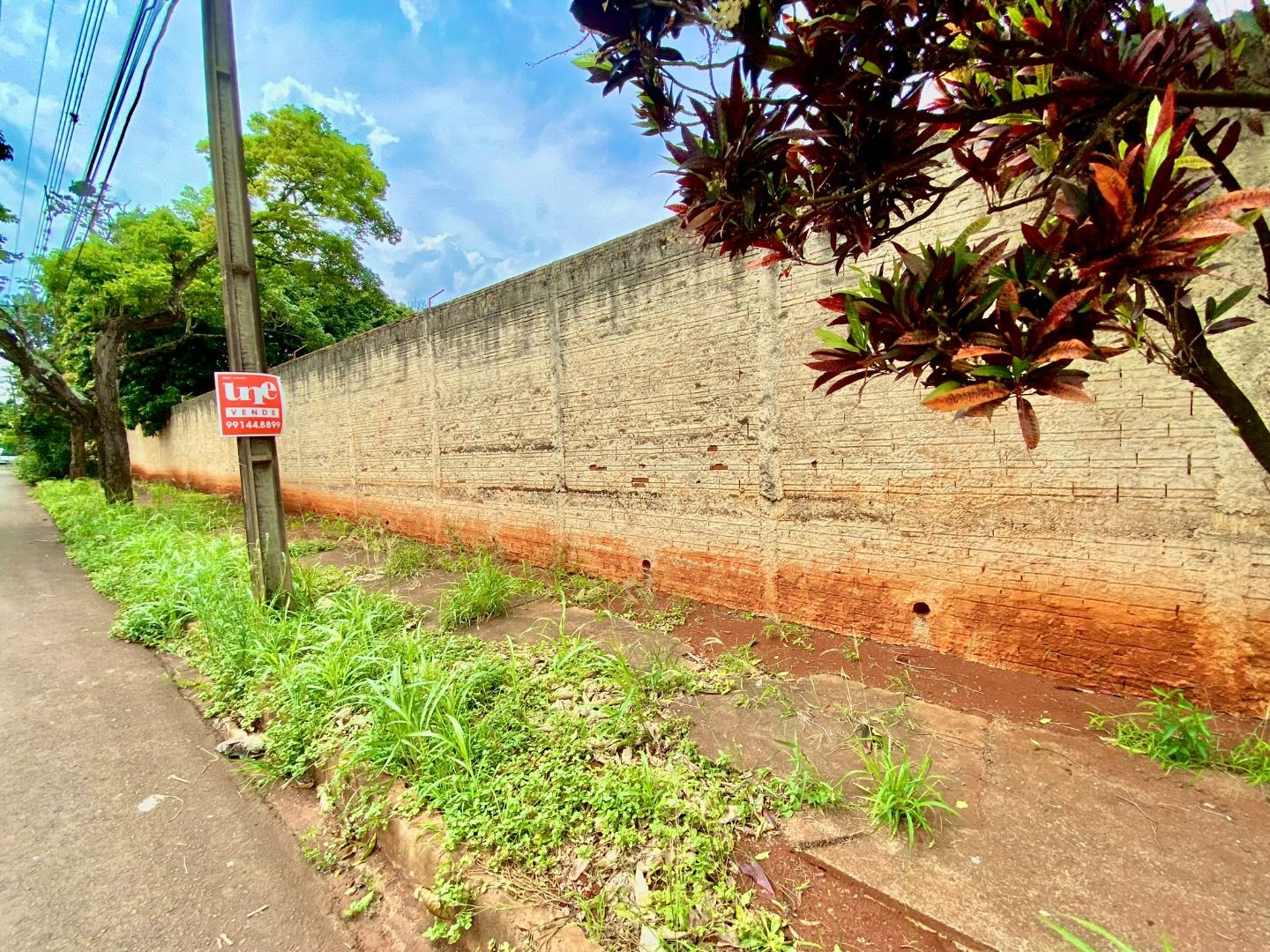 Imagens do imóveis Terreno Jardim Itatiaia 1