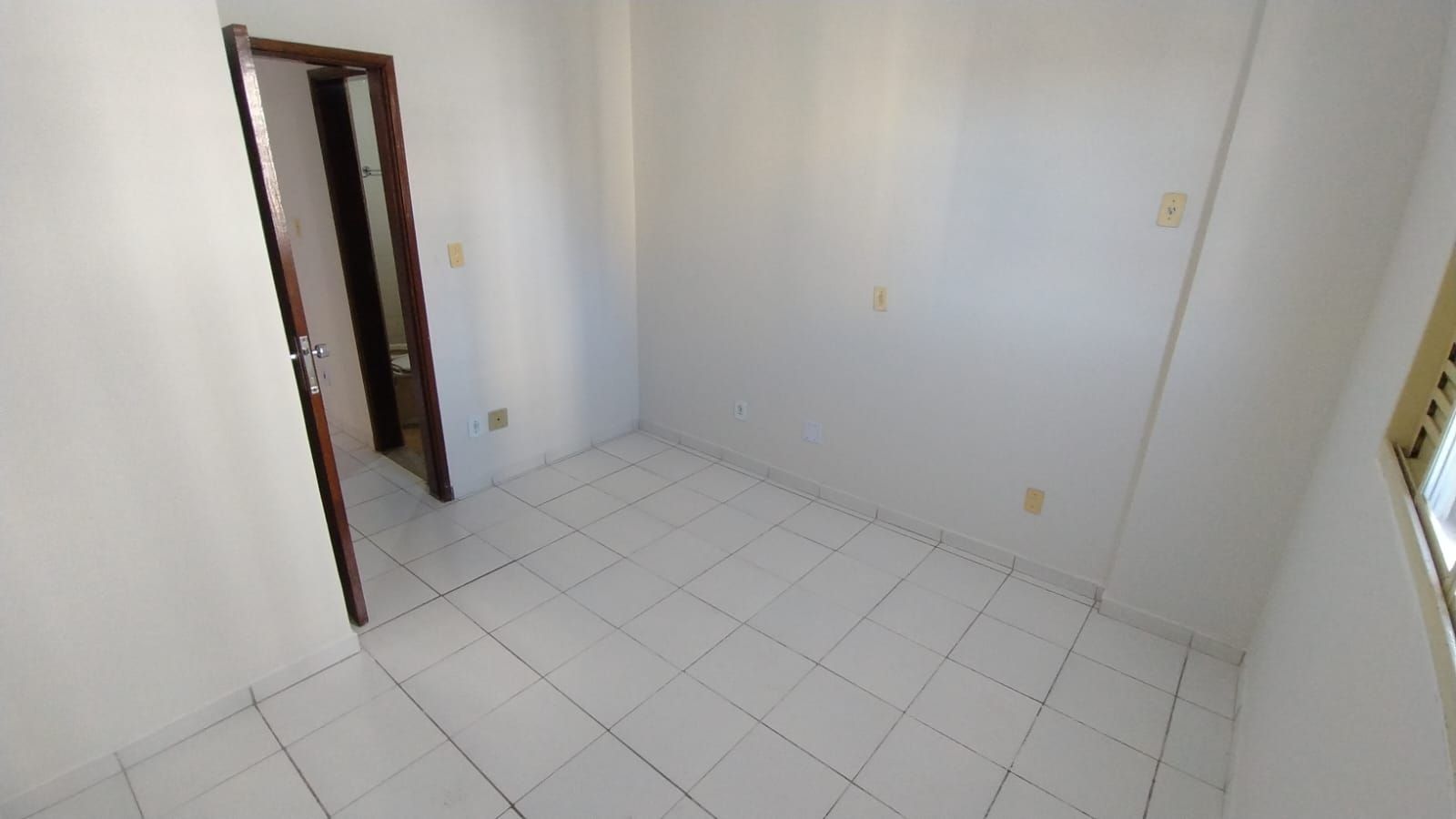 Imagens do imóveis Ed. Maison de Lyon Centro