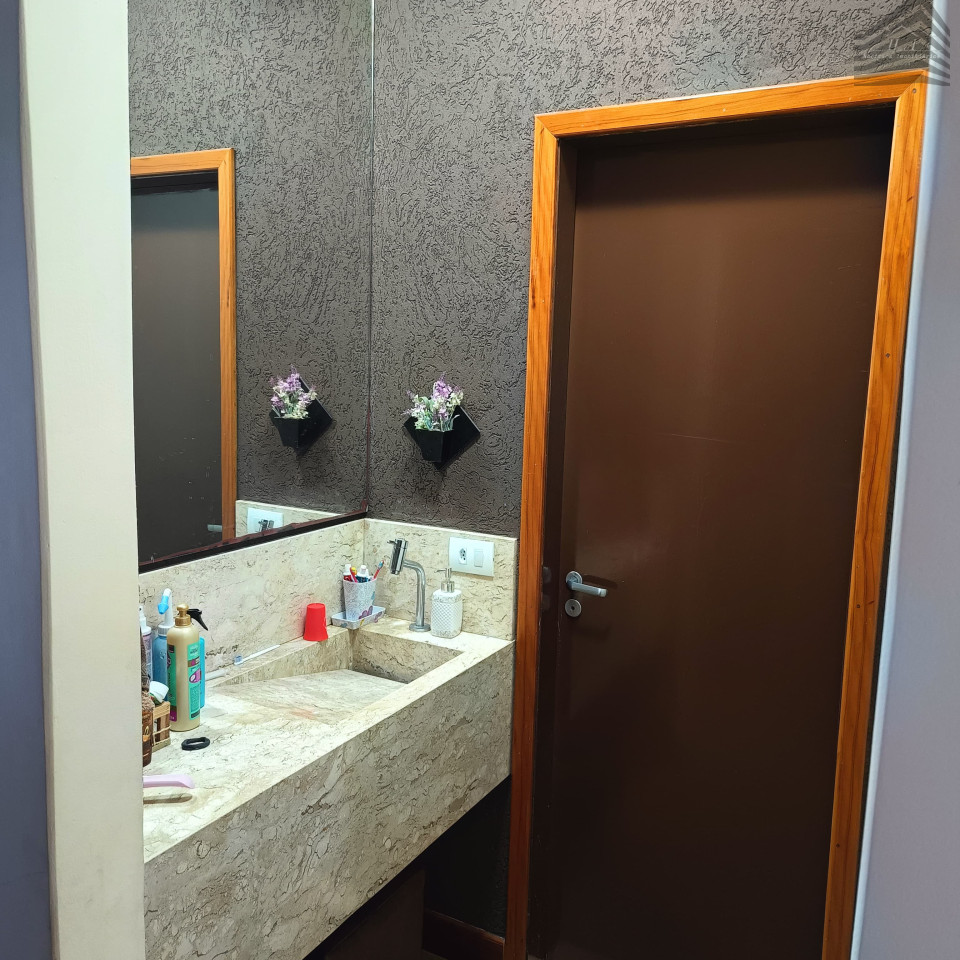 Imagens do imóveis excelente casa a venda alto do jd cafezal próximo ao supermercado Santarém vários comércios