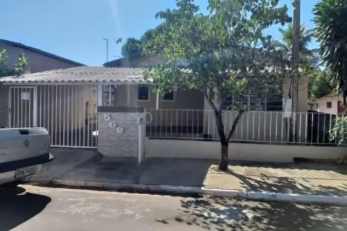 Rua Armenio Pires Vieira 568