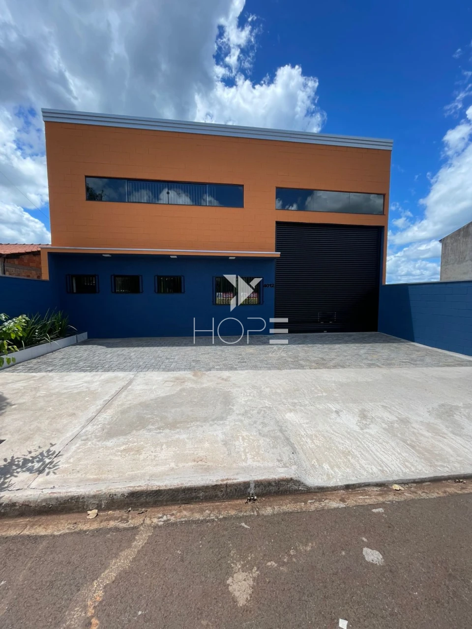 Imagens do imóveis Barracão à venda com 252 m² - 2 banheiros - Avenida dos Estudantes - San Rafael - Ibiporã/PR