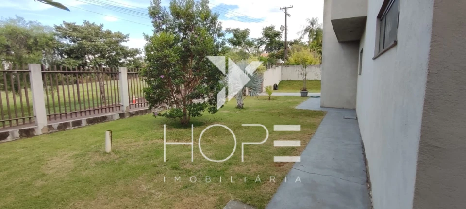 Casa à venda – 151 m² de área total – 72 m² privativos – Condomínio Estância Cabral – Cambé/PR