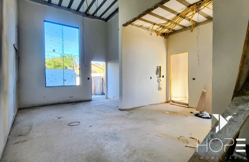 Imagens do imóveis Sobrado à Venda – 3 Quartos (1 Suíte) – 136m² – Dom Pedro I – Londrina