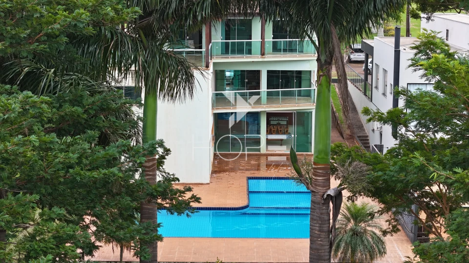 Imagens do imóveis Condomínio Porto das Águas - chácara molhada à venda com 4 suítes - piscina - Porecatu PR