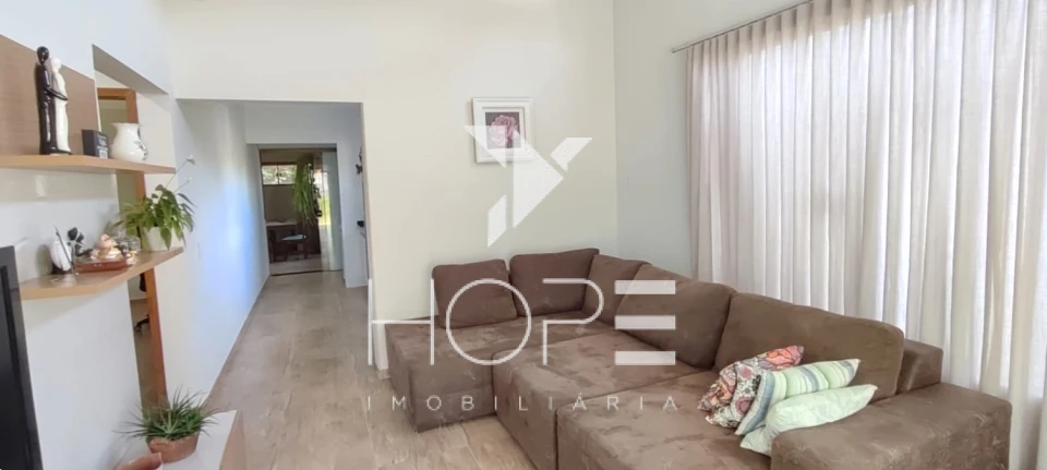 Casa à venda – 151 m² de área total – 72 m² privativos – Condomínio Estância Cabral – Cambé/PR