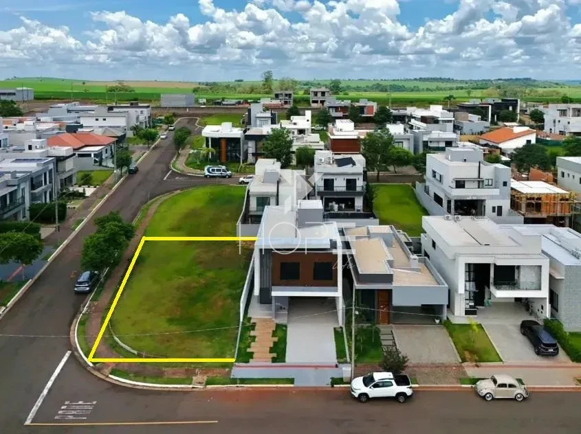 Imagens do imóveis Terreno Taua Paysage Aranguá – 353m² em condomínio fechado na Zona Leste de Londrina - Aceita Permuta de Veícuo - R$ 470.000,00