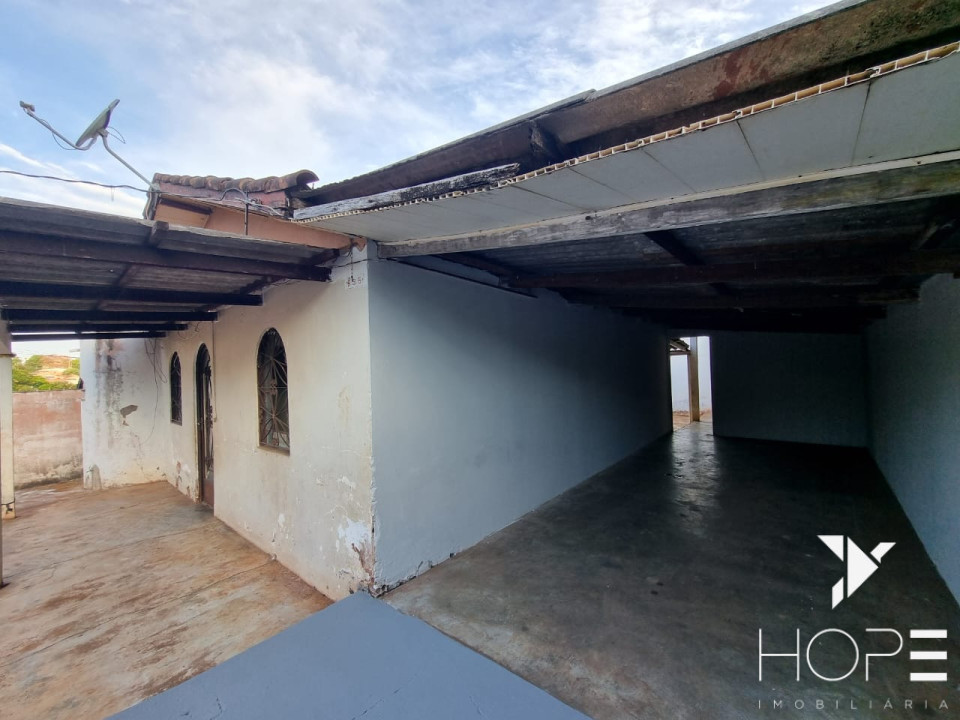 Imagens do imóveis CASA  + SALA COMERCIAL PARA  VENDA  PROXIMO A SAUL ELKIND