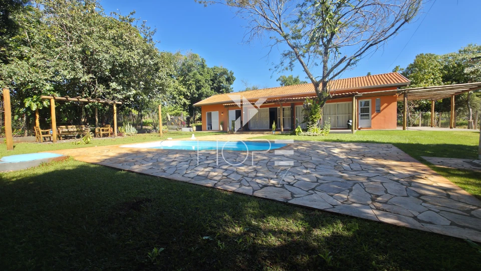 Imagens do imóveis Condomínio Chácaras Itaúna - Chácara à venda com 2.500m² - 4 quartos - 4 vagas - Ibiporã PR
