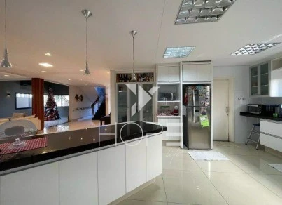 Imagens do imóveis Casa para Locação Sun Lake Residence  – 350 m² privativos – 4 quartos –  Londrina/PR