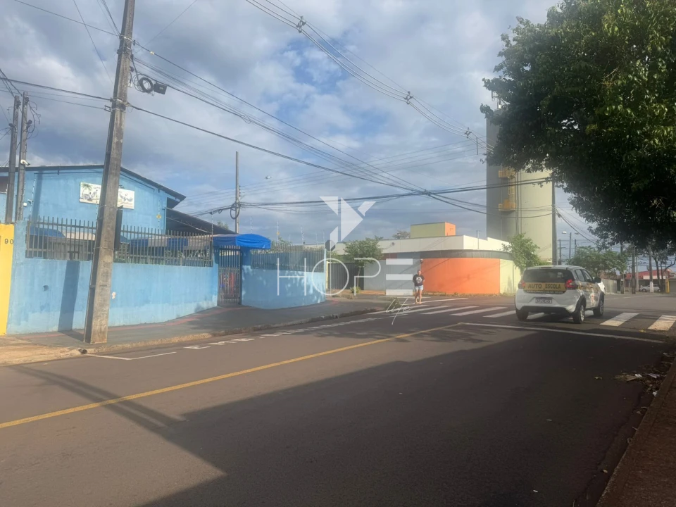 Imagens do imóveis Ponto comercial para alugar com 370 m² - Zona Norte - Londrina/PR