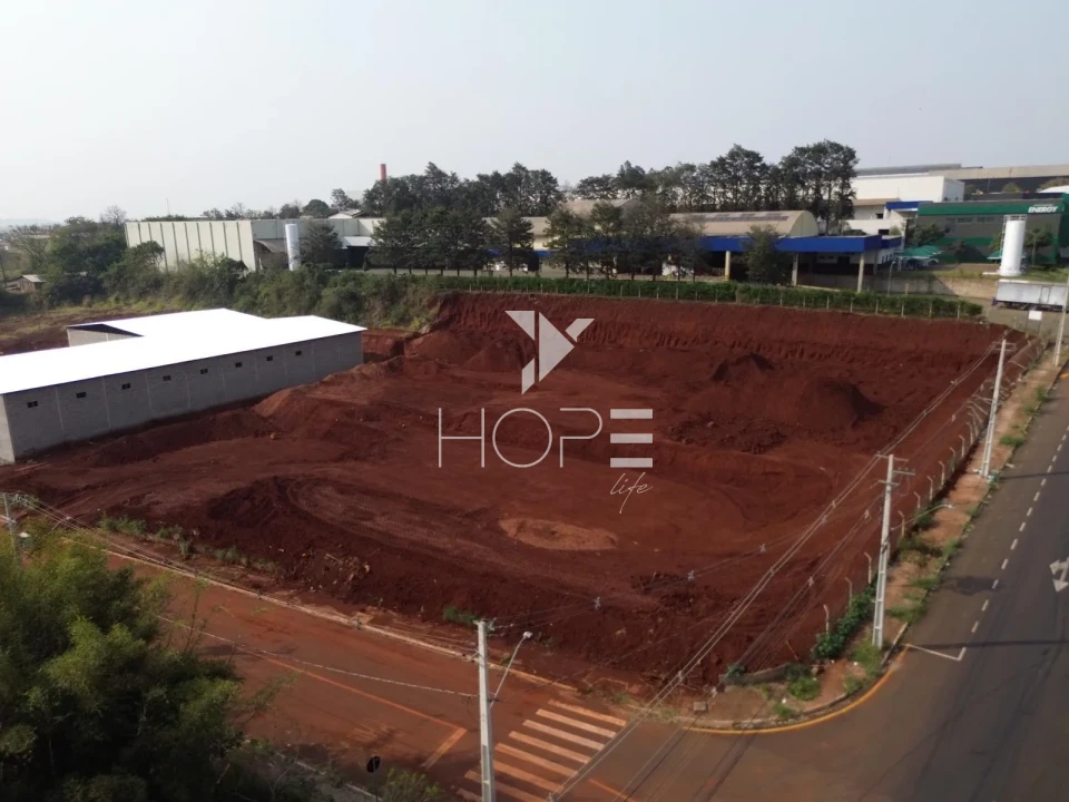 Imagens do imóveis Terreno Industrial à Venda em Ibiporã – 4.652 m² – Zoneamento Industrial, Acesso à BR-369 e Financiamento Direto
