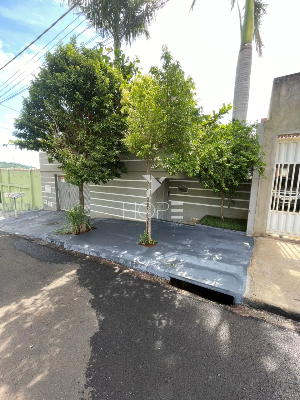 Imagens do imóveis Sobrado à venda com 380m² - 4 quarto - 3 banheiros - 3 vagas - Jardim Ibi Aram - Ibiporã/PR