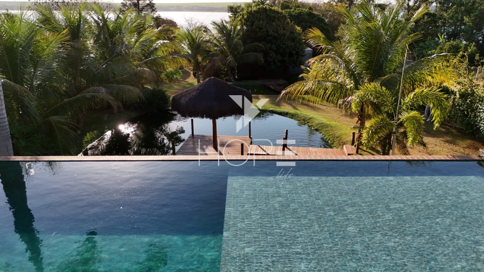 Imagens do imóveis Condomínio Riviera do Poente – Chácara Molhada porteira fechada À venda  – 4 suítes – 5 vagas – 2.600 m² – Alvorada do Sul/PR