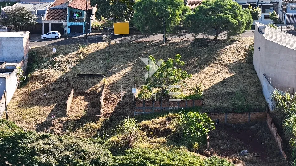 Terreno à venda com 250m² - Jardim Colúmbia D - Zona Oeste - Londrina PR